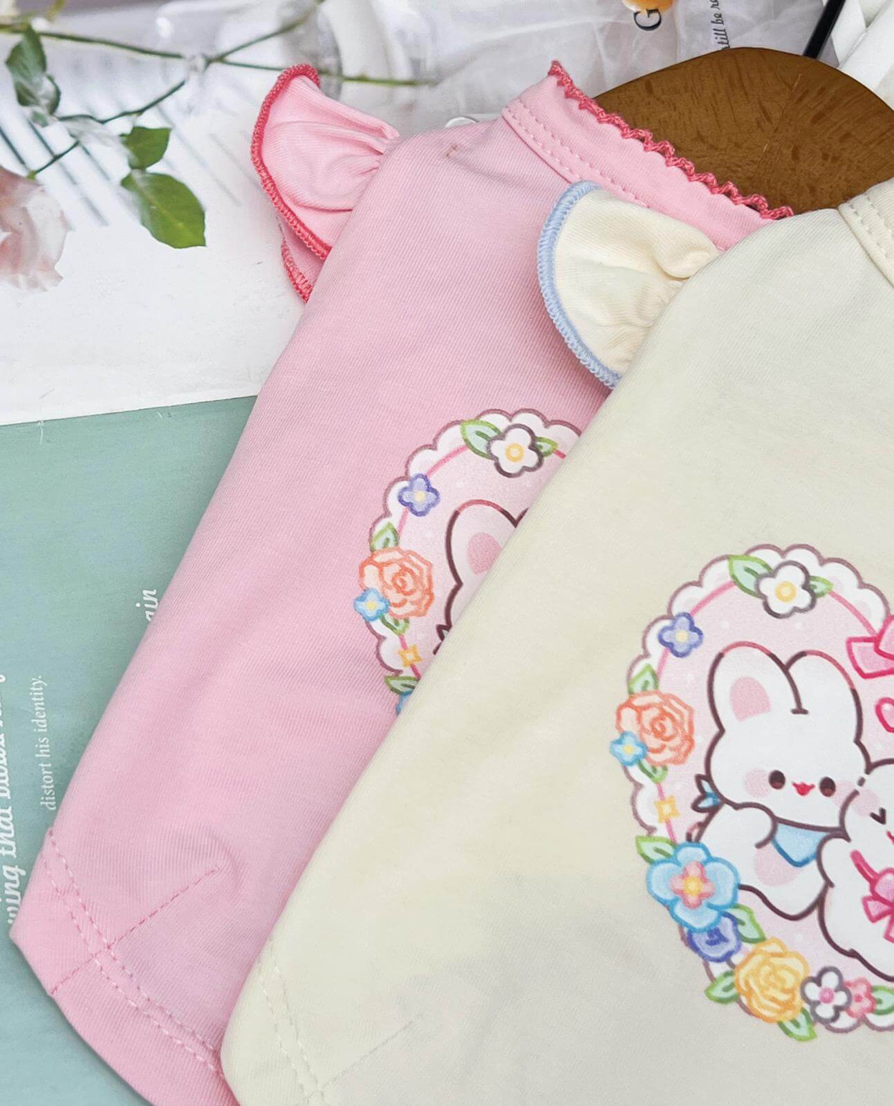 Pet Dog T-Shirt For Spring And Summer Is An Ultra-Thin
